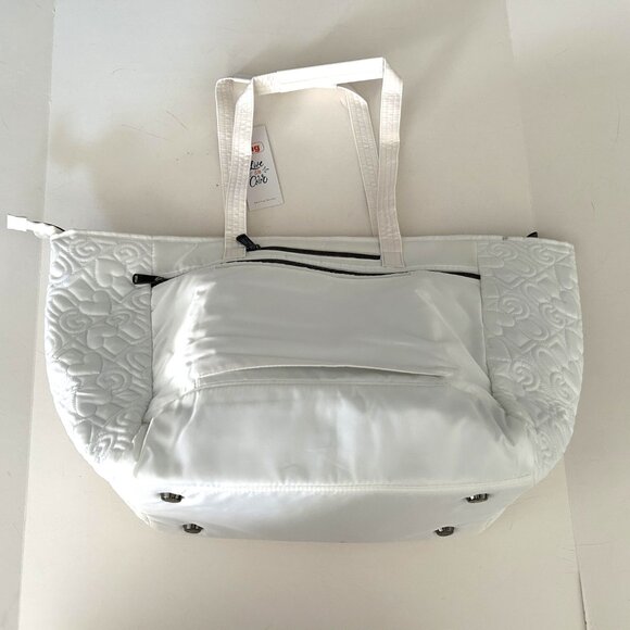 Lug Avion Love Carry-All Tote Bag White - Picture 7 of 12
